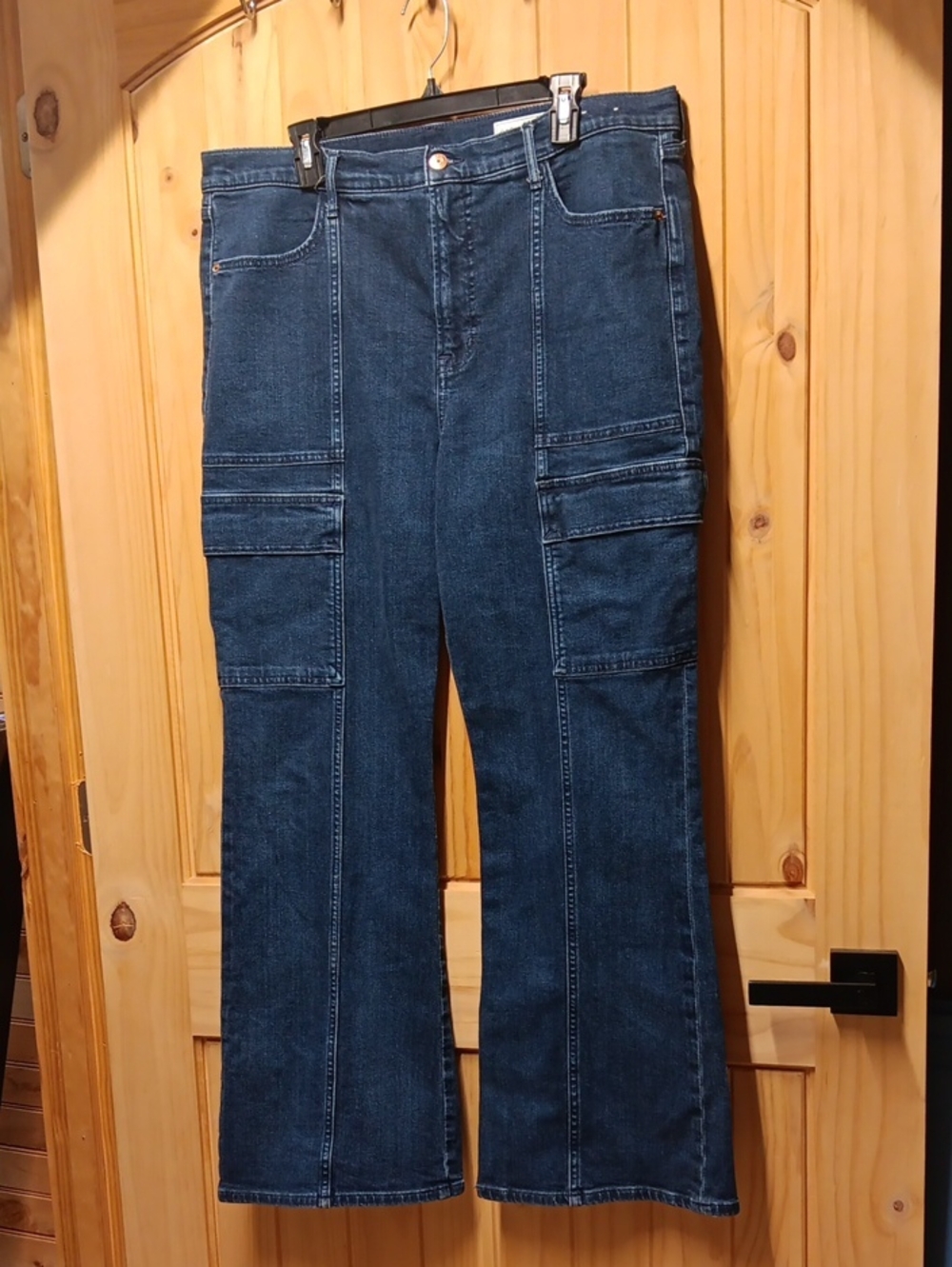 GAP Wide-Leg Women's Cargo Jeans NWOT